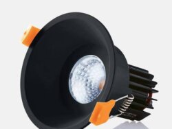 Spot light 2757